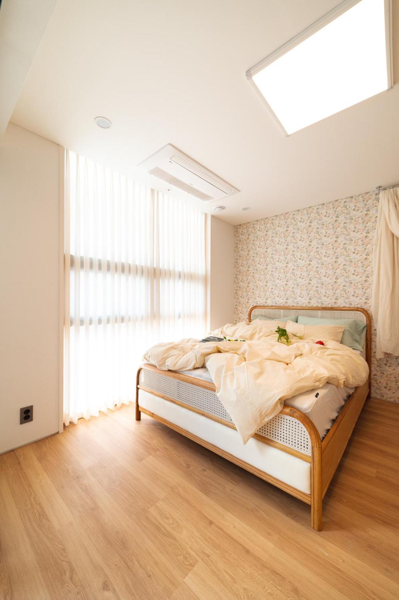 Hongik Univ Station Wave Family #4 Apartment *